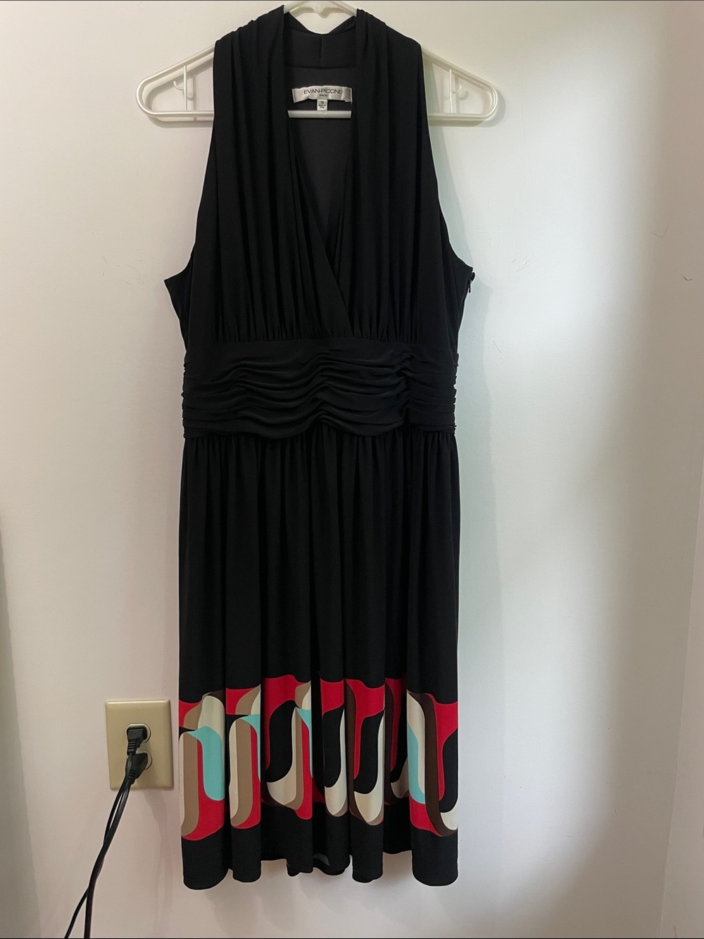 Evan Picone V-neck Sleeveless Ruched Waist A-line Geo Print Midi Dress Size 14